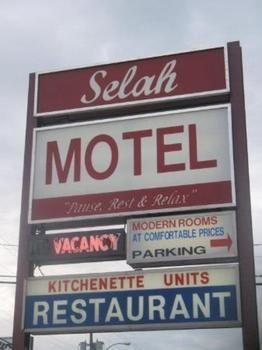 Selah Motel Кенора Екстер'єр фото